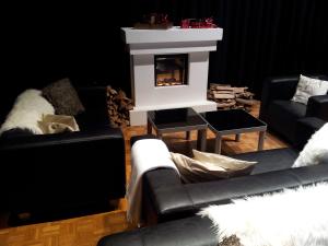 Business Beistelltisch 1